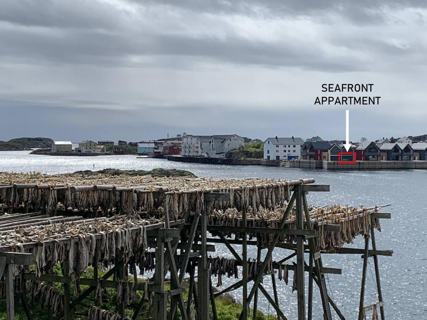 Seafront Apartment Henningsvær Kültér fotó